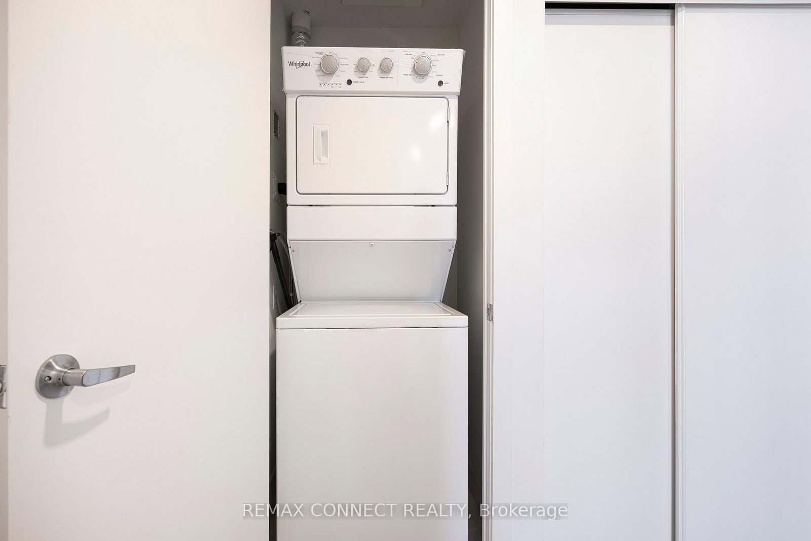 Condo for lease at 708-1 Cardiff Road, Toronto, Ontario, M4P 0G2 - Mount Pleasant East - MLS: C12906308