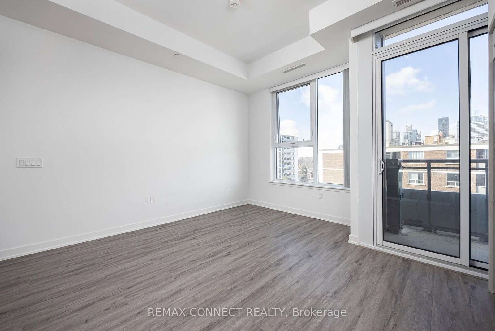 Condo for lease at 708-1 Cardiff Road, Toronto, Ontario, M4P 0G2 - Mount Pleasant East - MLS: C12906308