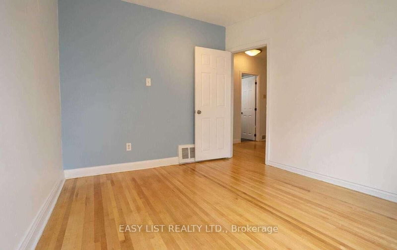 35 Anndale Dr, Toronto, M2N 2W9 | Image 3