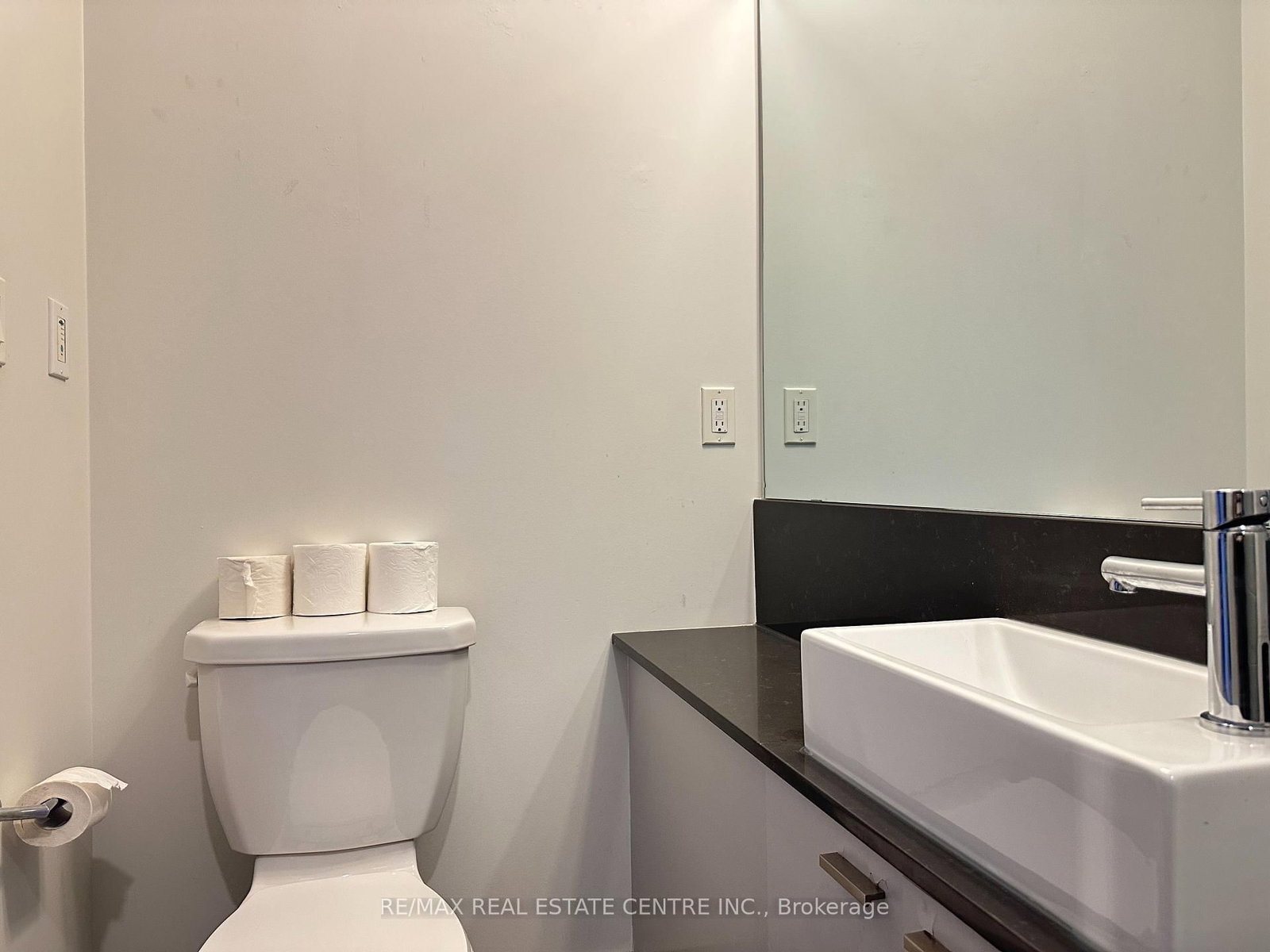 Condo for lease at 1609-576 Front Street, Toronto, Ontario, M5V 0P8 - Waterfront Communities C1 - MLS: C12906486