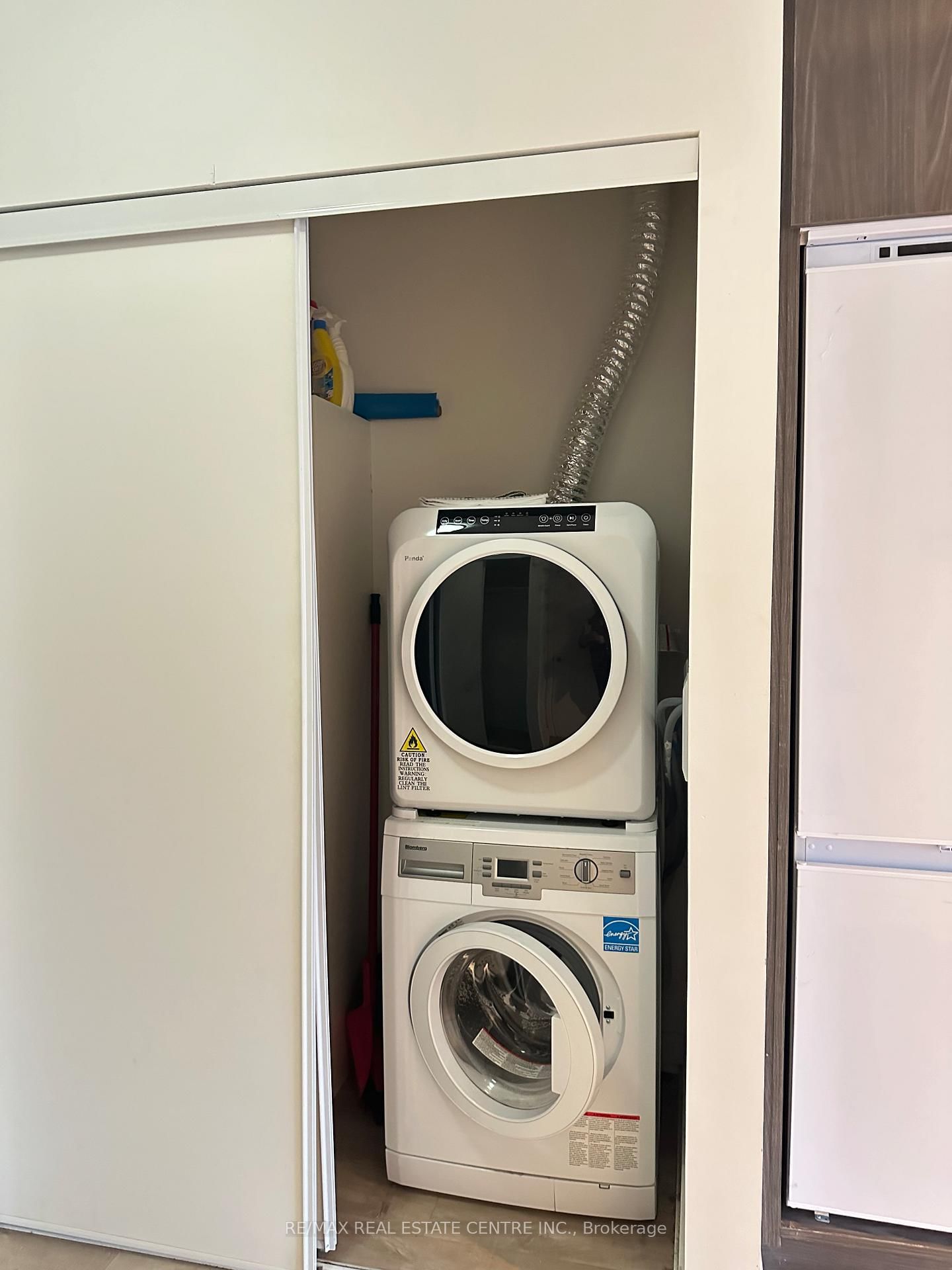 Condo for lease at 1609-576 Front Street, Toronto, Ontario, M5V 0P8 - Waterfront Communities C1 - MLS: C12906486