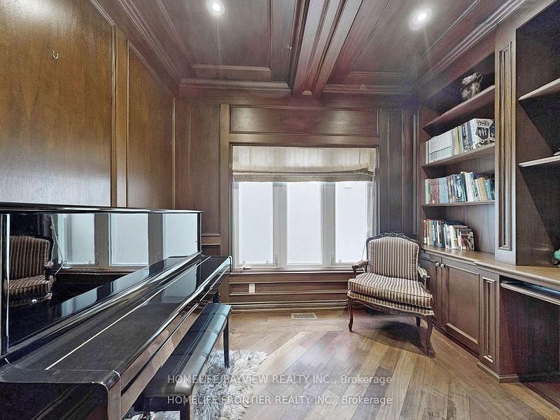 291 Byng Avenue - Photo 10