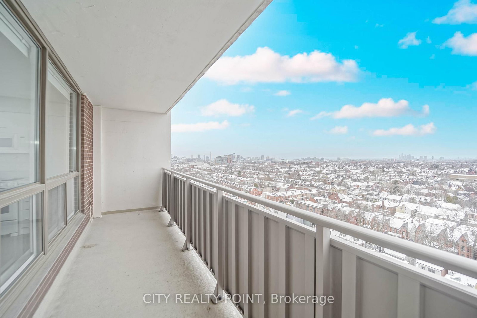 666 Spadina Avenue, Unit 1007 - Photo 5