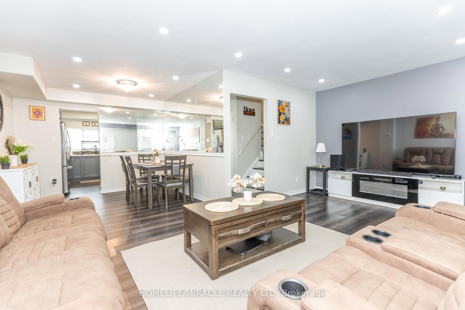 Townhouse for sale at 2-90 Castlebury Crescent, Toronto, Ontario, M2H 1W8 - Bayview Woods-Steeles - MLS: C12906630