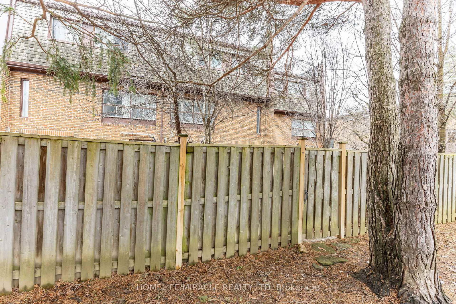 Townhouse for sale at 2-90 Castlebury Crescent, Toronto, Ontario, M2H 1W8 - Bayview Woods-Steeles - MLS: C12906630