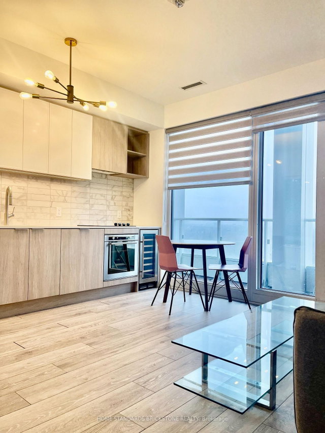 1612 - 2020 Bathurst Street