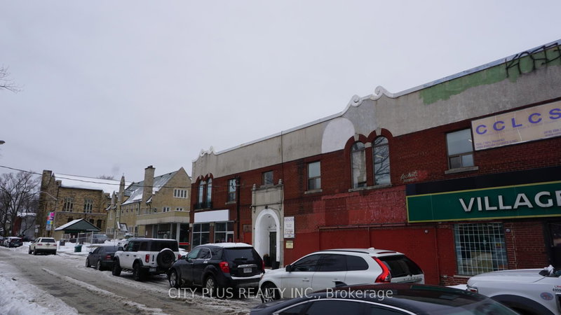 580 Bloor St W, Toronto, M6G 1K1 | Image 3