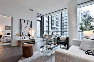 802 - 8 Charlotte Street