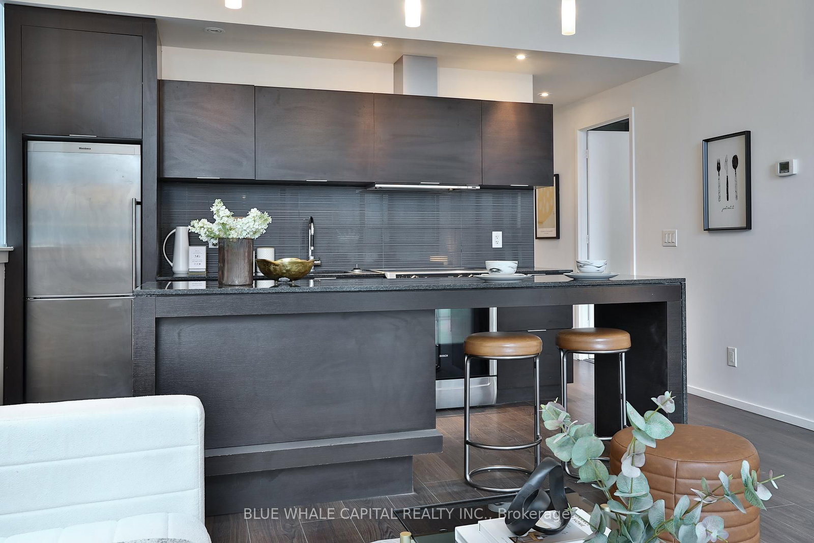 Condo for sale at 802-8 Charlotte Street, Toronto, Ontario, M5V 0K4 - Waterfront Communities C1 - MLS: C12907052