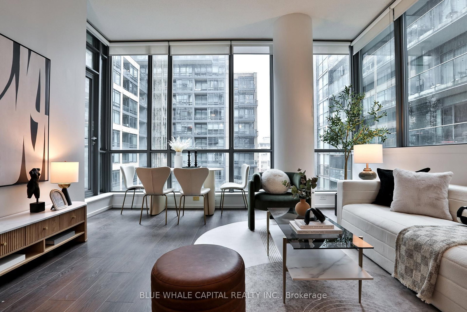 Condo for sale at 802-8 Charlotte Street, Toronto, Ontario, M5V 0K4 - Waterfront Communities C1 - MLS: C12907052