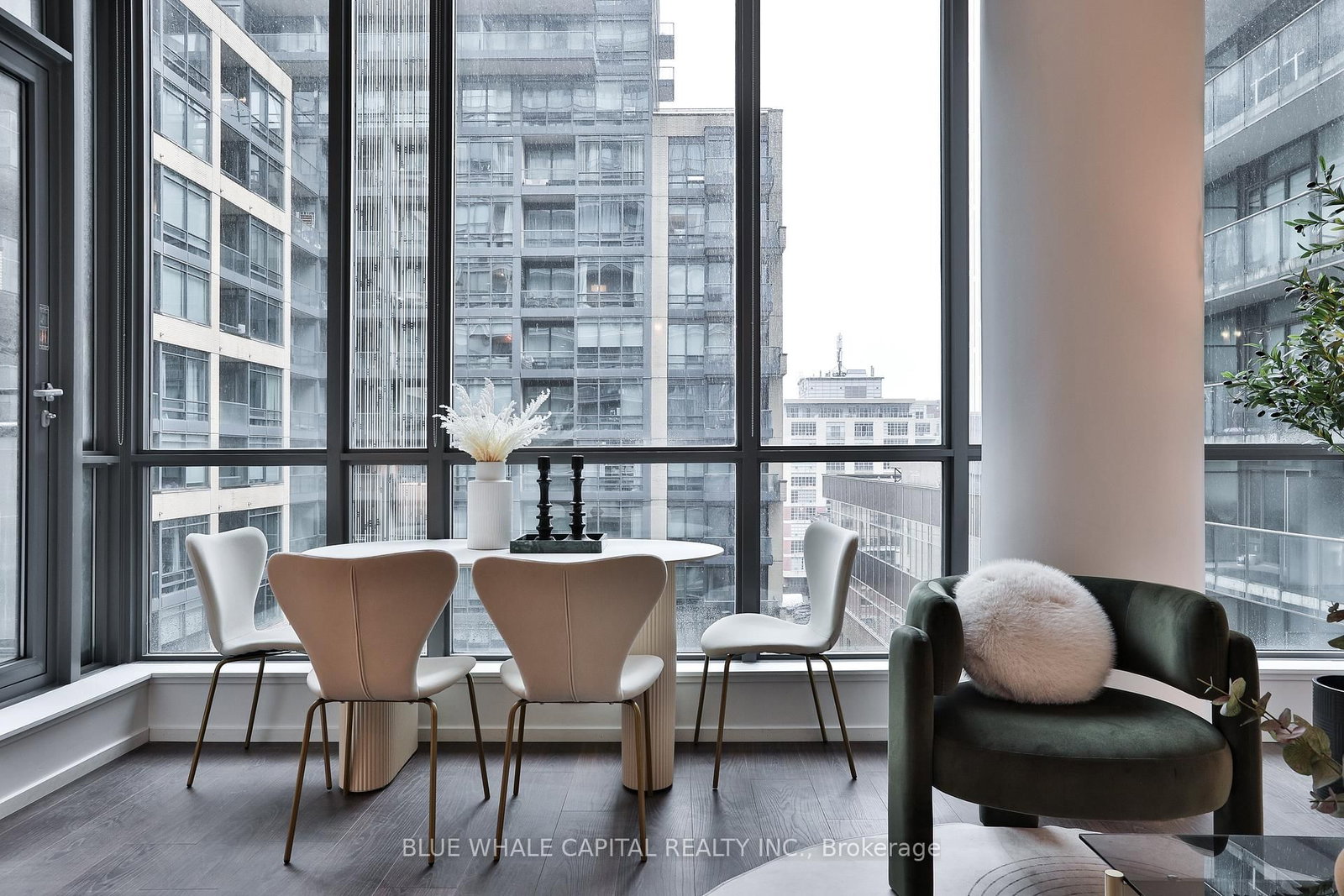 Condo for sale at 802-8 Charlotte Street, Toronto, Ontario, M5V 0K4 - Waterfront Communities C1 - MLS: C12907052