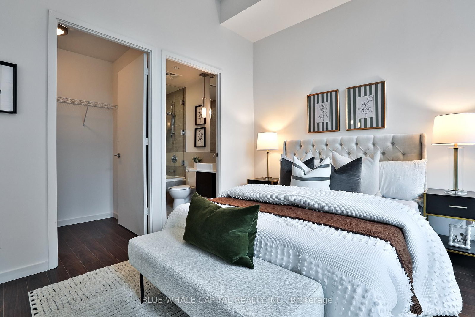 Condo for sale at 802-8 Charlotte Street, Toronto, Ontario, M5V 0K4 - Waterfront Communities C1 - MLS: C12907052