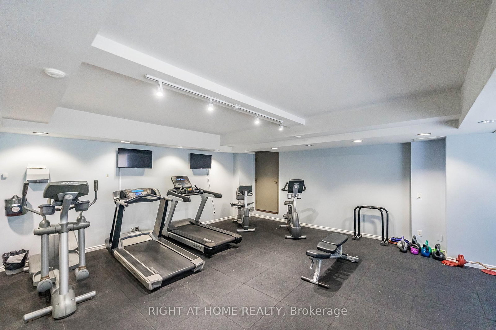 18 Stafford Street • #602 • Toronto, ON photo 40