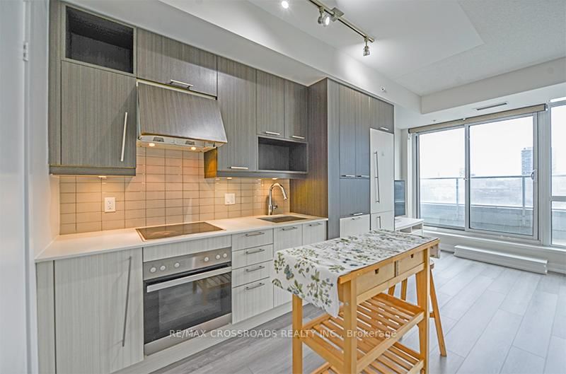 Condo for sale at 1708-199 Richmond Street, Toronto, Ontario, M5V 0H4 - Waterfront Communities C1 - MLS: C12907148