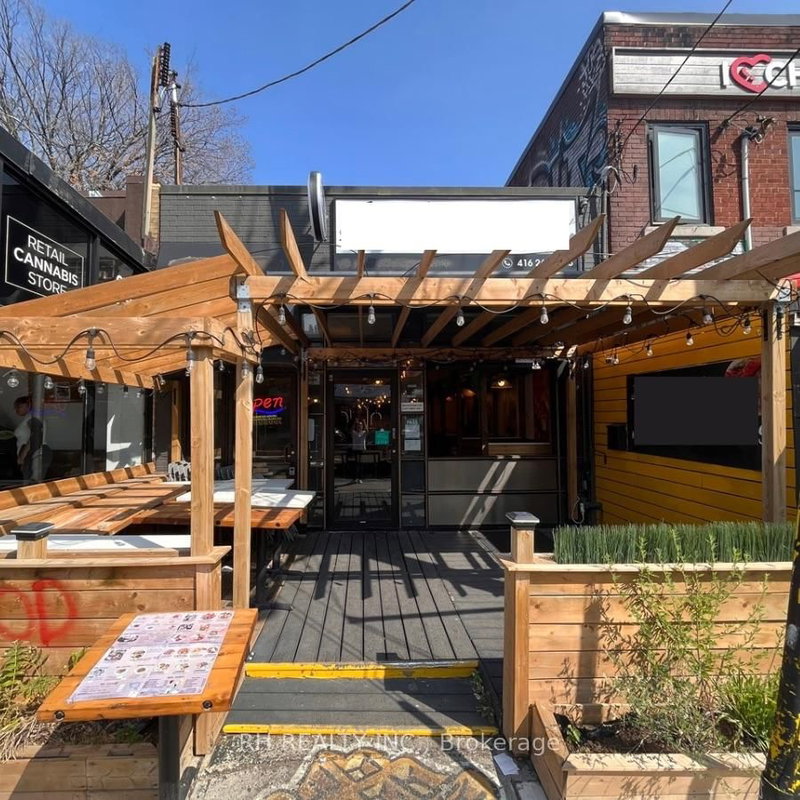 237 Augusta Ave N, Toronto, M5T 2L8 | Image 2