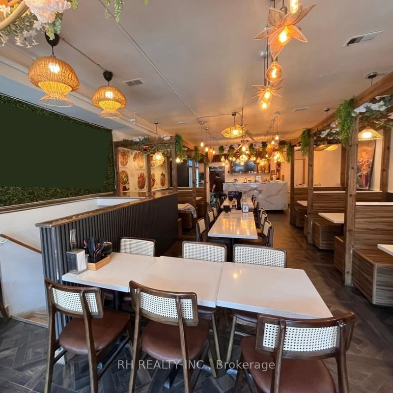 237 Augusta Ave N, Toronto, M5T 2L8 | Image 3