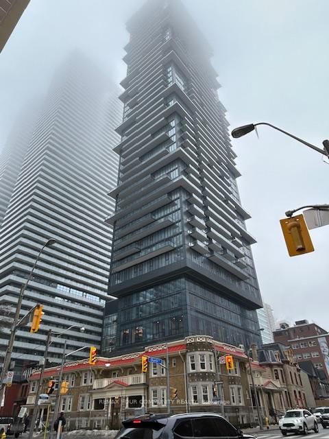 home for lease on 2908-634 Church Street