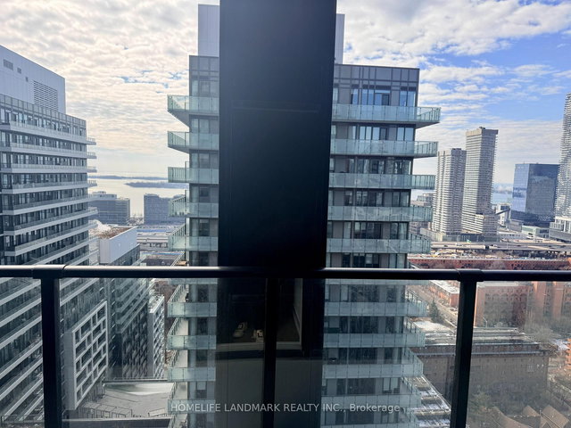 3208 - 180 Front Street E