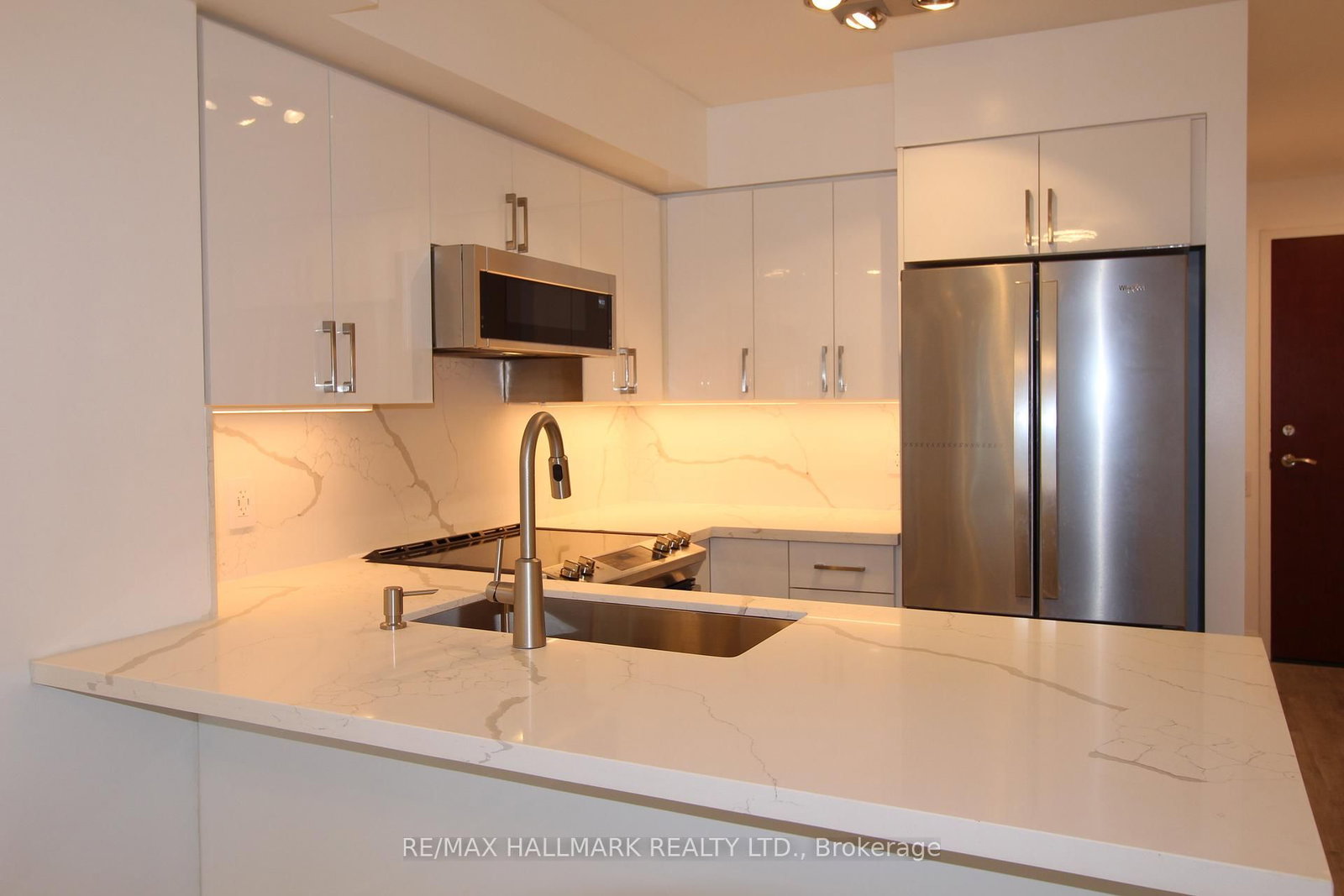 Condo for sale at 2803-2181 Yonge Street, Toronto, Ontario, M4S 2B1 - Mount Pleasant West - MLS: C12907878