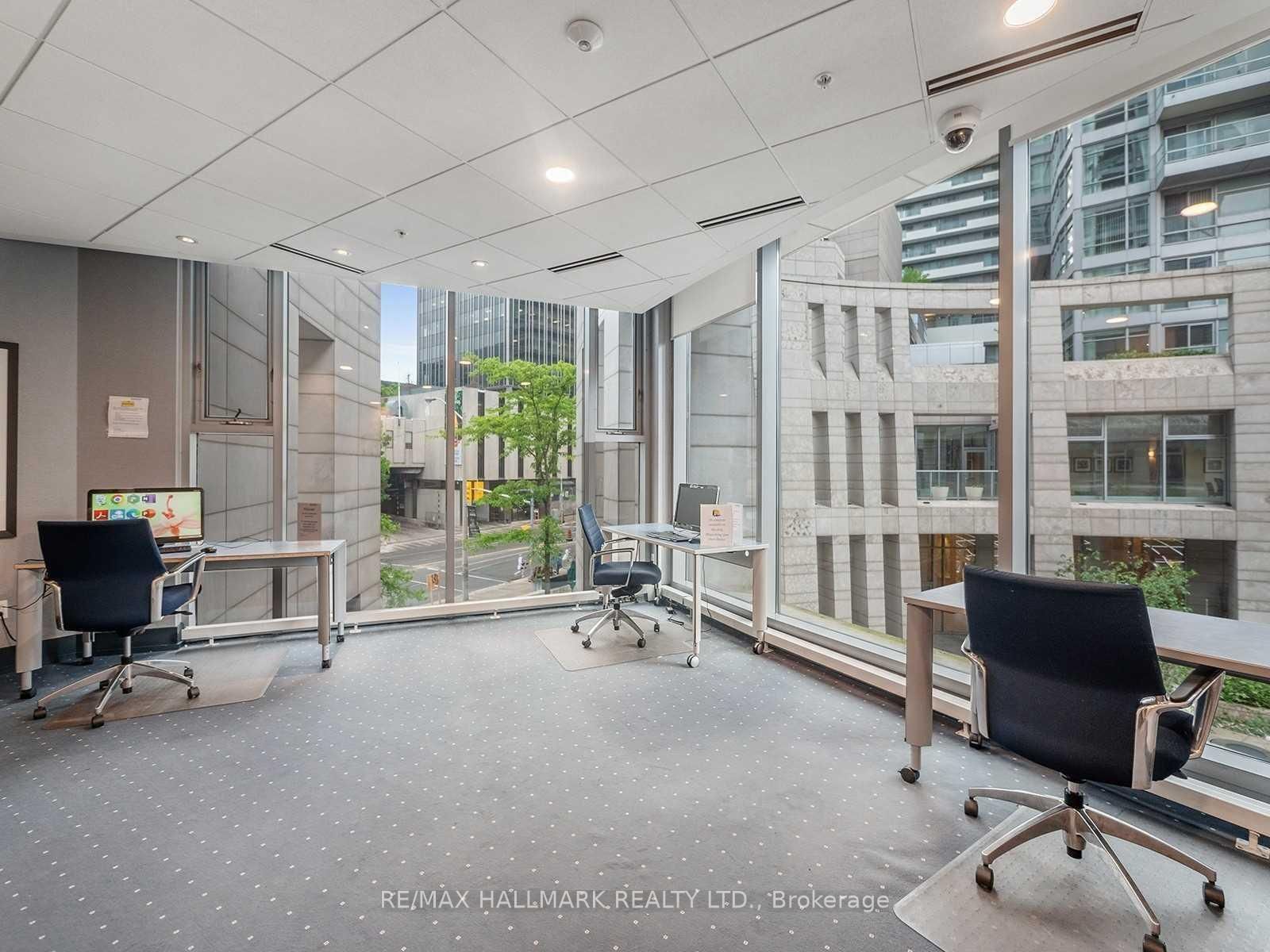 Condo for sale at 2803-2181 Yonge Street, Toronto, Ontario, M4S 2B1 - Mount Pleasant West - MLS: C12907878