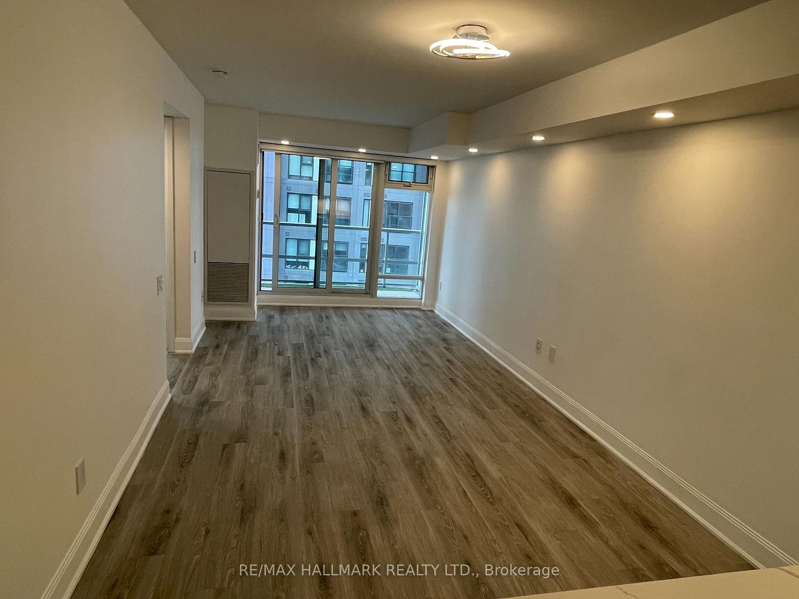 Condo for sale at 2803-2181 Yonge Street, Toronto, Ontario, M4S 2B1 - Mount Pleasant West - MLS: C12907878