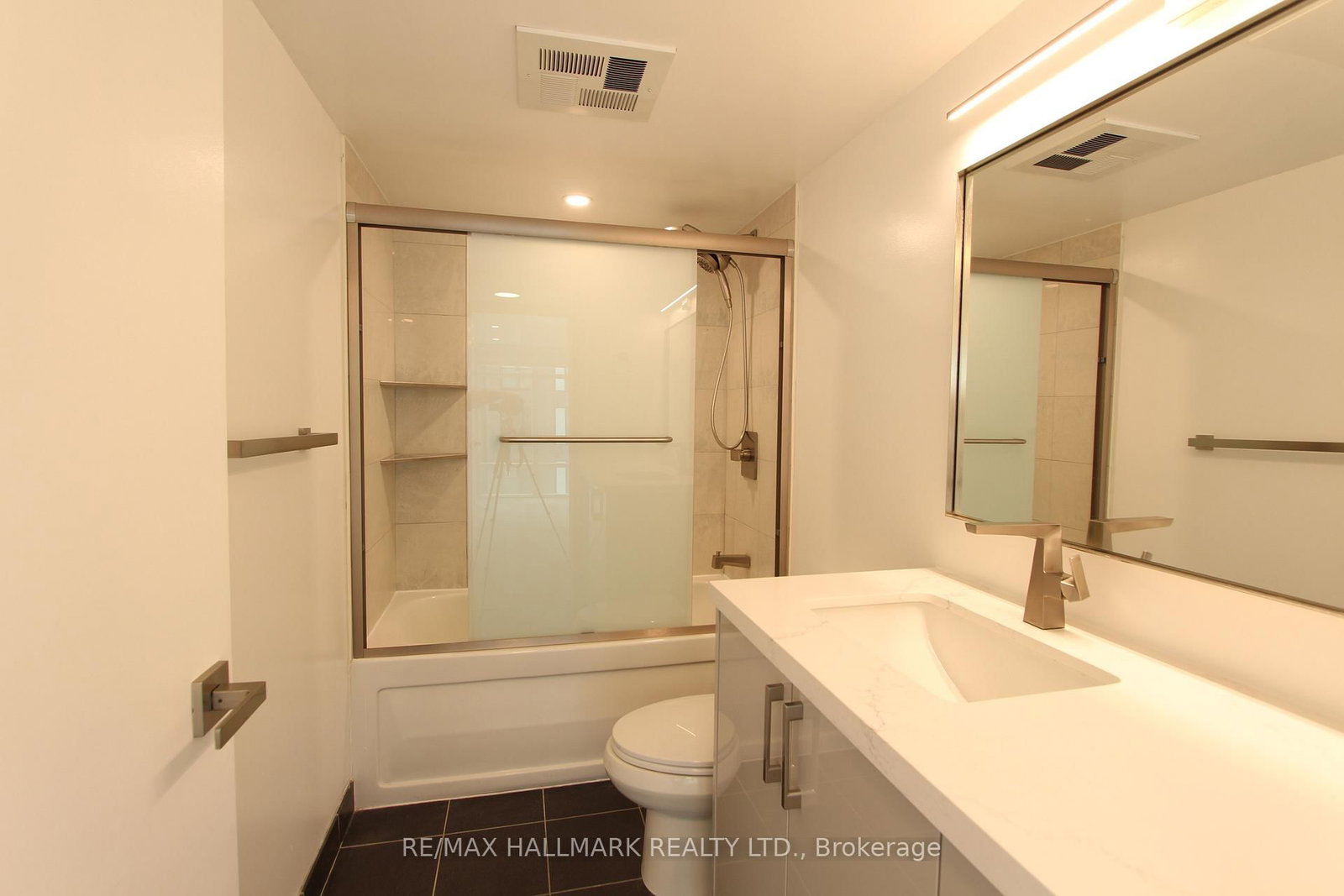 Condo for sale at 2803-2181 Yonge Street, Toronto, Ontario, M4S 2B1 - Mount Pleasant West - MLS: C12907878