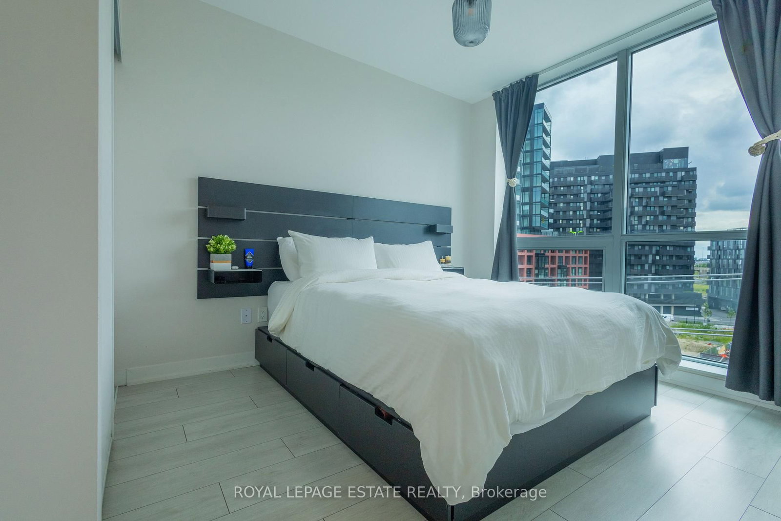 Condo for lease at 657-31 Tippett Road, Toronto, Ontario, M3H 0C8 - Clanton Park - MLS: C12907884