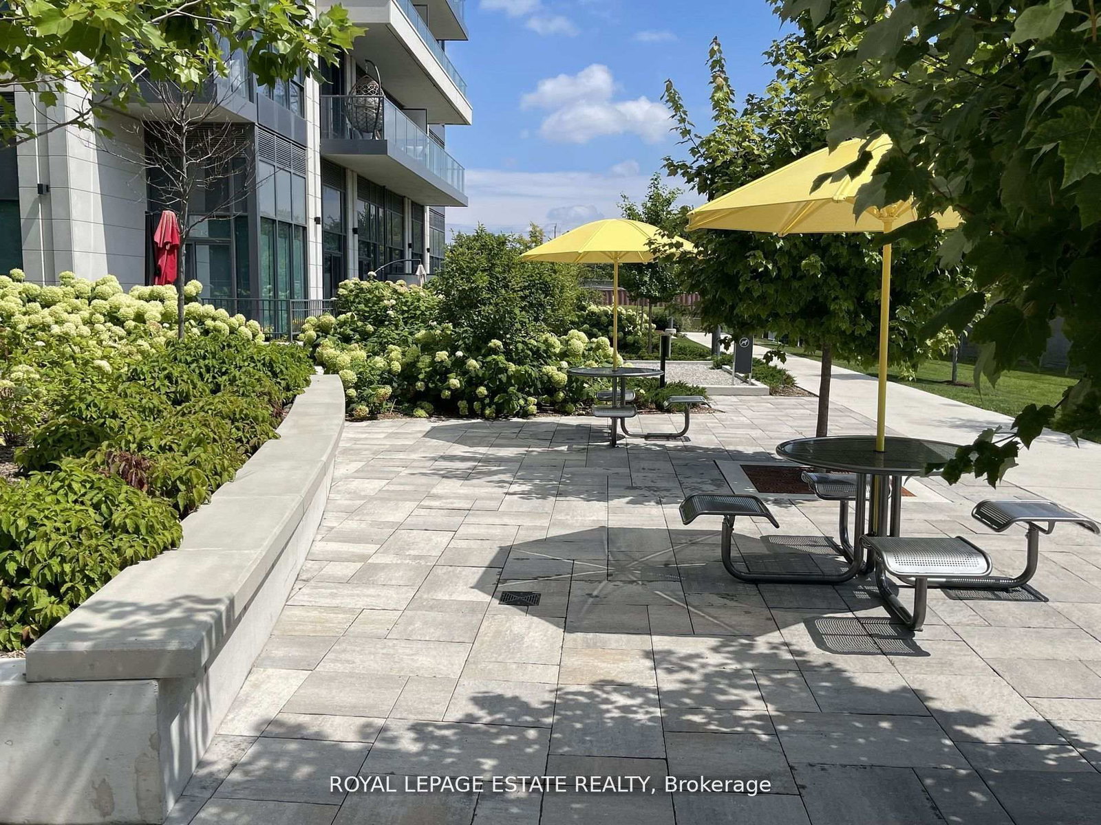 Condo for lease at 657-31 Tippett Road, Toronto, Ontario, M3H 0C8 - Clanton Park - MLS: C12907884