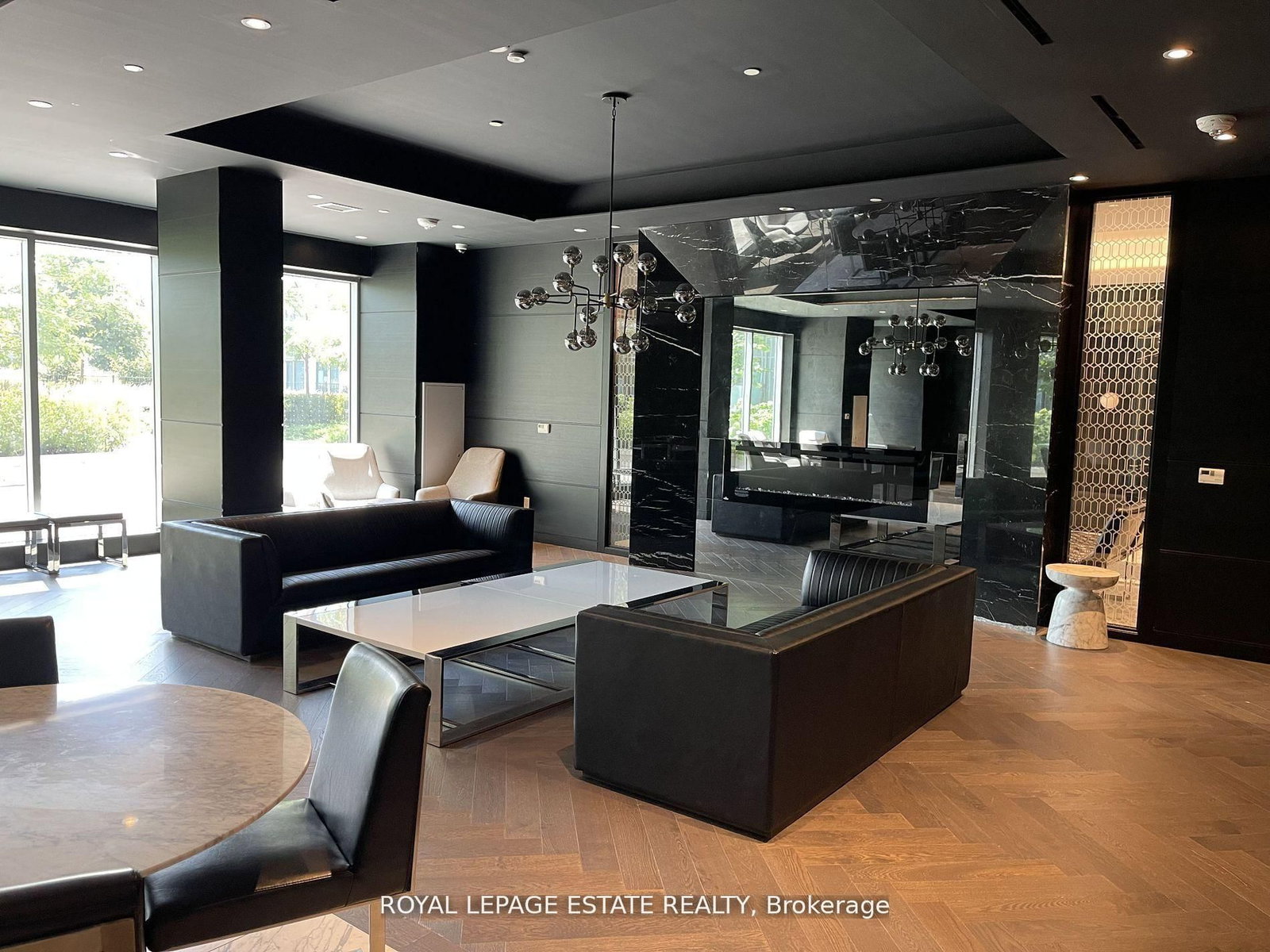 Condo for lease at 657-31 Tippett Road, Toronto, Ontario, M3H 0C8 - Clanton Park - MLS: C12907884