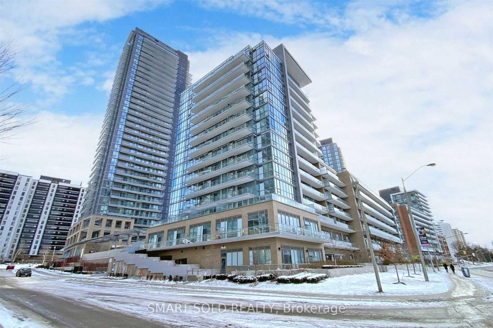 Condo for lease at 705-52 Forest Manor Road, Toronto, Ontario, M2J 0E2 - Henry Farm - MLS: C12908120