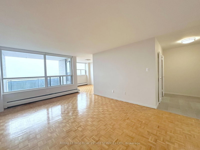 1407 - 5 Brookbanks Dr, Toronto, M3A 2T1 | Image 3