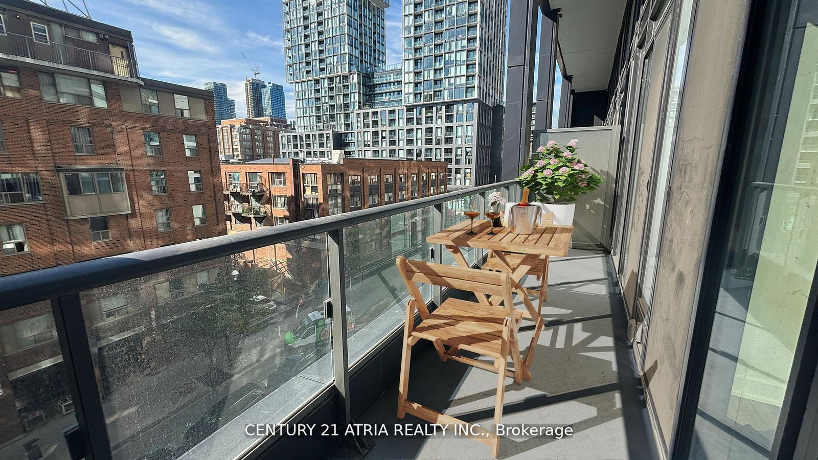 Condo for sale at 420-135 Lower Sherbourne Street, Toronto, Ontario, M5A 1Y4 - Moss Park - MLS: C12908358