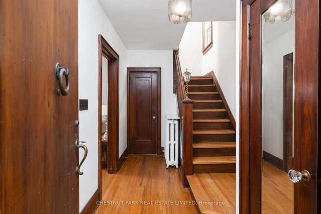 25 Maxwell Avenue