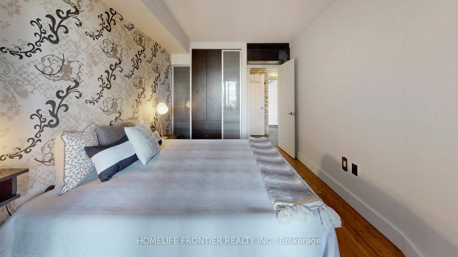 Condo for sale at 806-284 Bloor Street, Toronto, Ontario, M5S 3B8 - Annex - MLS: C12908450