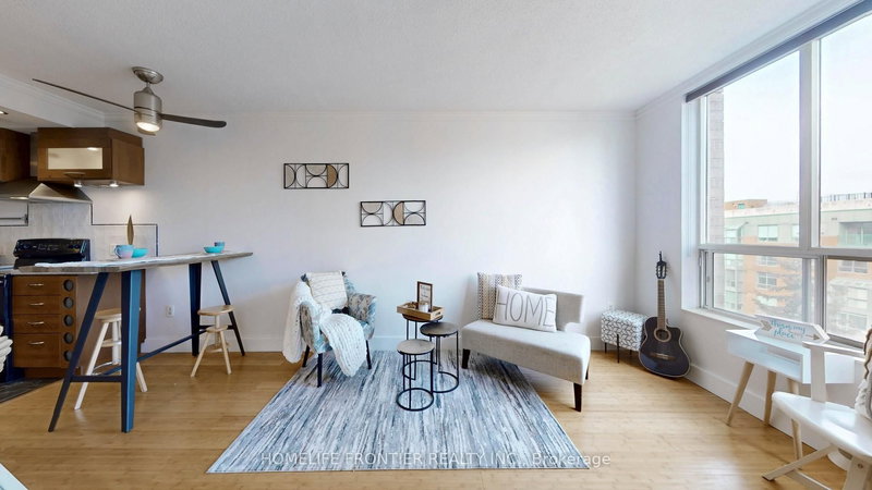 806 - 284 Bloor St, Toronto, M5S 3B8 | Image 2