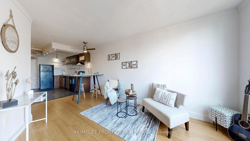 806 - 284 Bloor St, Toronto, M5S 3B8 | Image 3