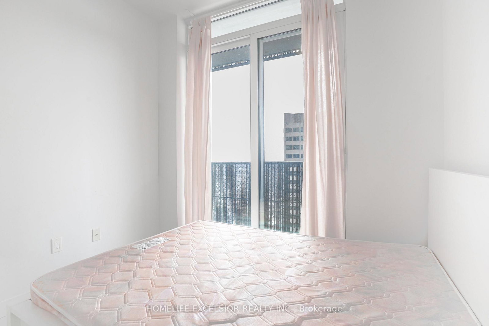 Condo for sale at 2002-8 Eglinton Avenue, Toronto, Ontario, M4P 0C1 - Mount Pleasant West - MLS: C12908668