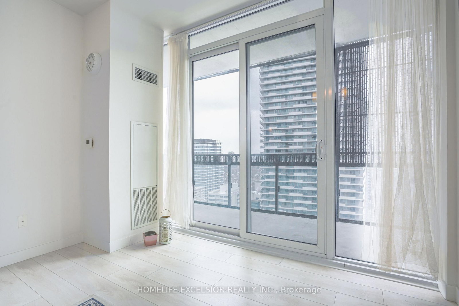 Condo for sale at 2002-8 Eglinton Avenue, Toronto, Ontario, M4P 0C1 - Mount Pleasant West - MLS: C12908668