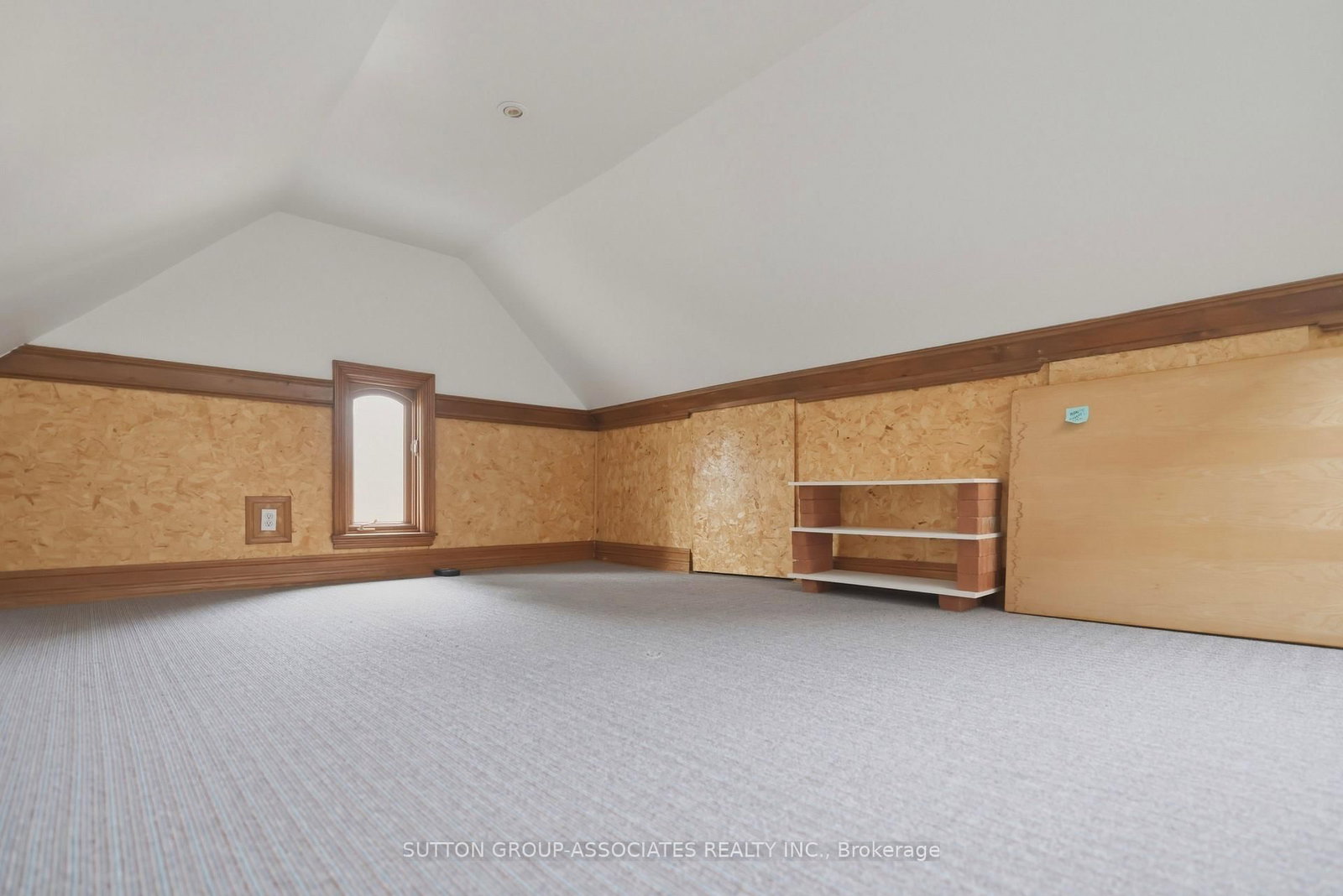 Listing Image 37
