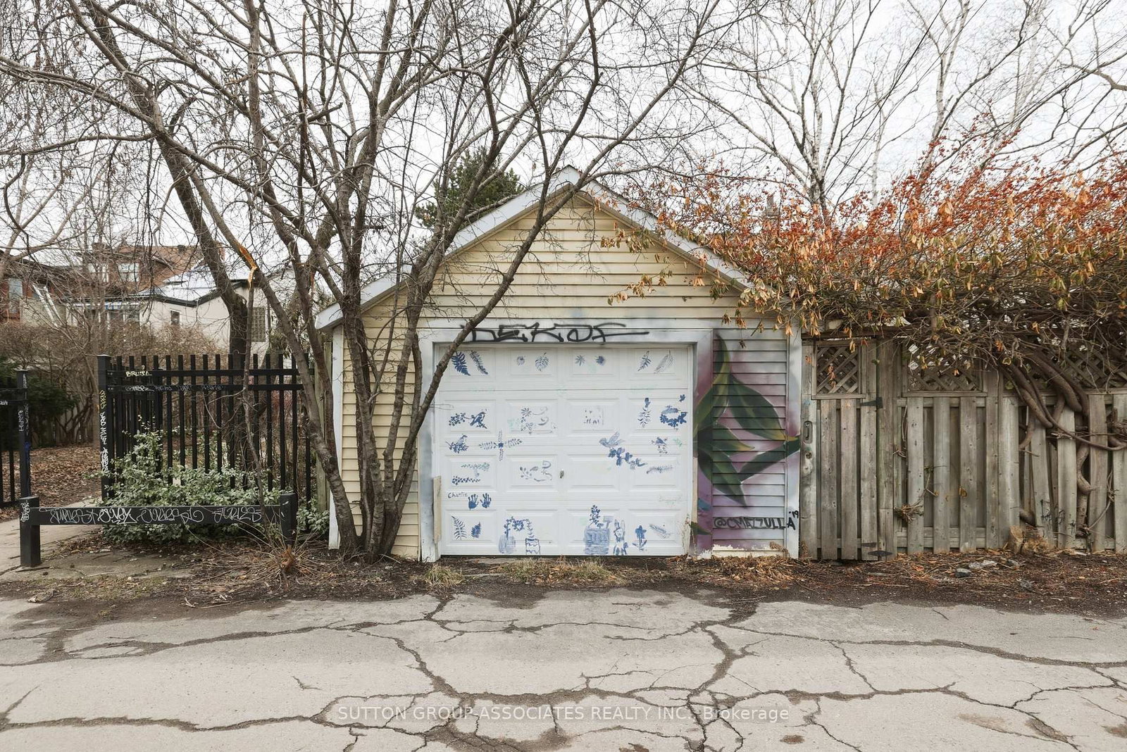 Listing Image 47