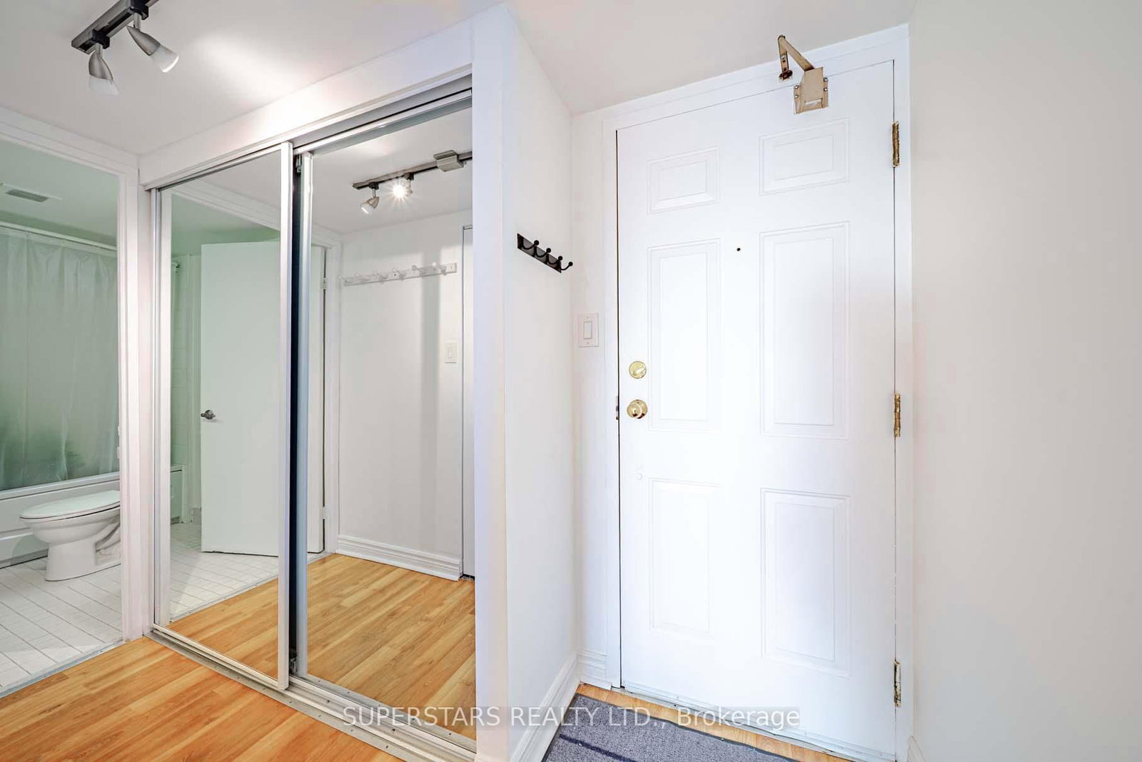 Condo for sale at PH16-65 Scadding Avenue, Toronto, Ontario, M5A 4L1 - Waterfront Communities C8 - MLS: C12909242