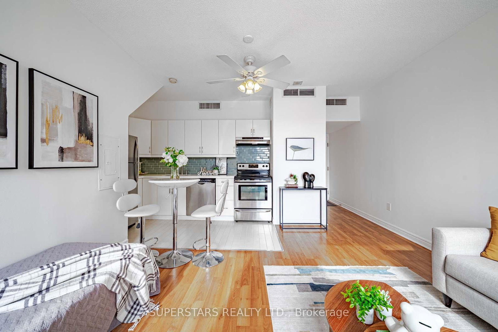 Condo for sale at PH16-65 Scadding Avenue, Toronto, Ontario, M5A 4L1 - Waterfront Communities C8 - MLS: C12909242