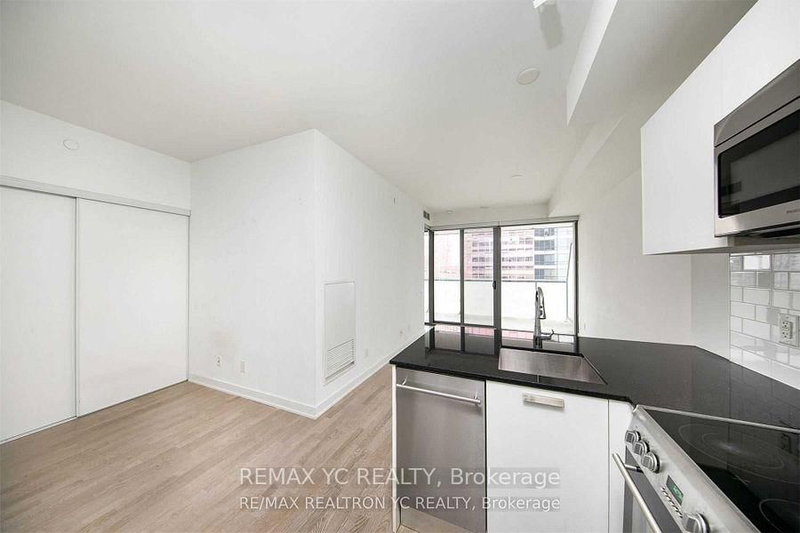 2801 - 57 St. Joseph St, Toronto, M5S 0C5 | Image 3