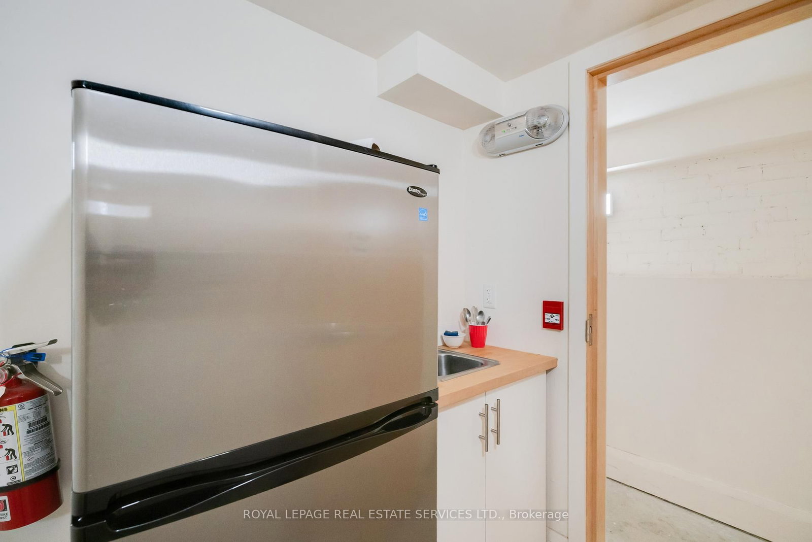 54 1/2 ST PATRICK Street - Photo 11