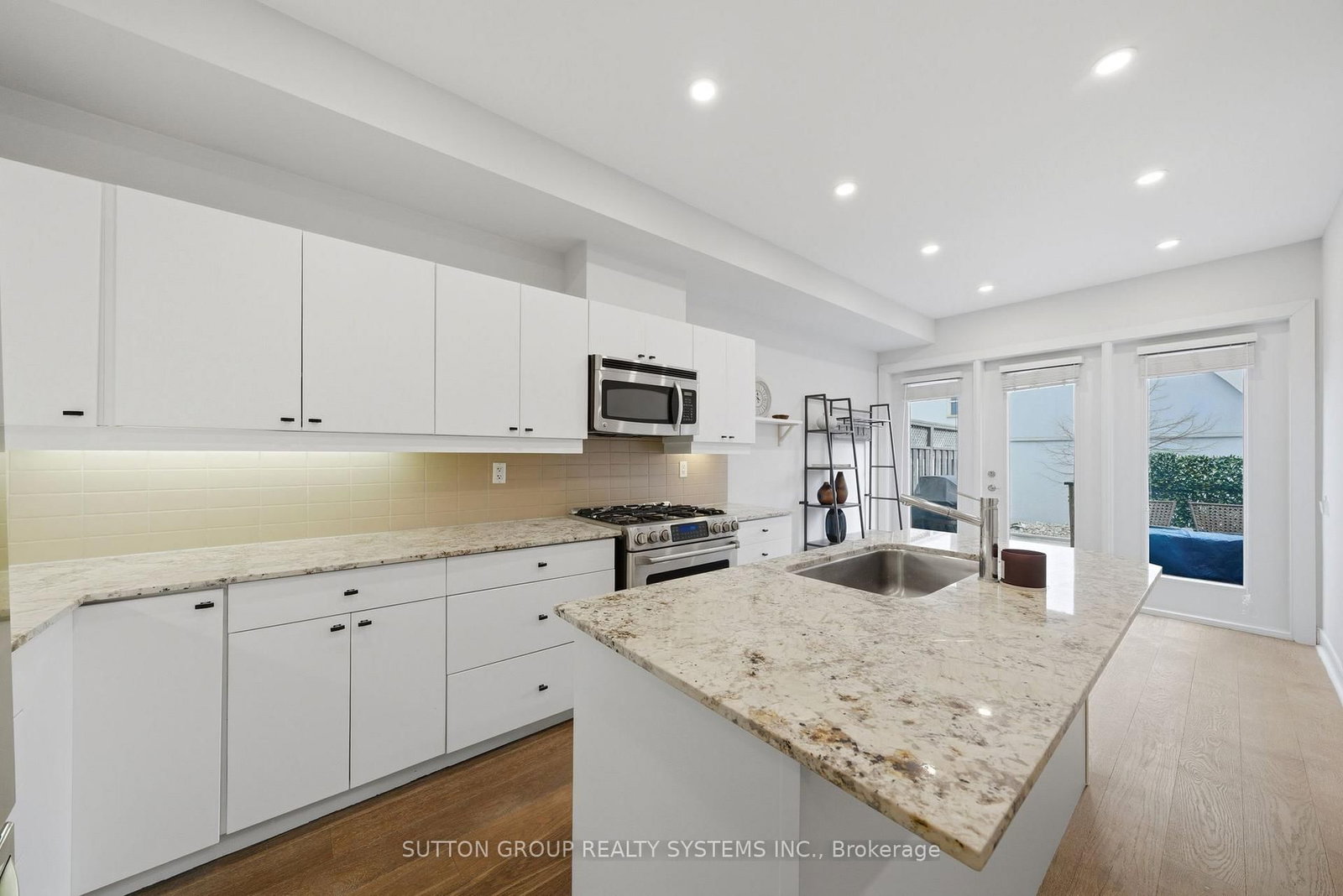 Townhouse for sale at 99A Walmer Road, Toronto, Ontario, M5R 2X6 - Annex - MLS: C12909438