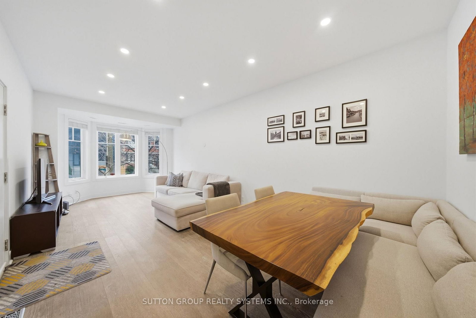 Townhouse for sale at 99A Walmer Road, Toronto, Ontario, M5R 2X6 - Annex - MLS: C12909438