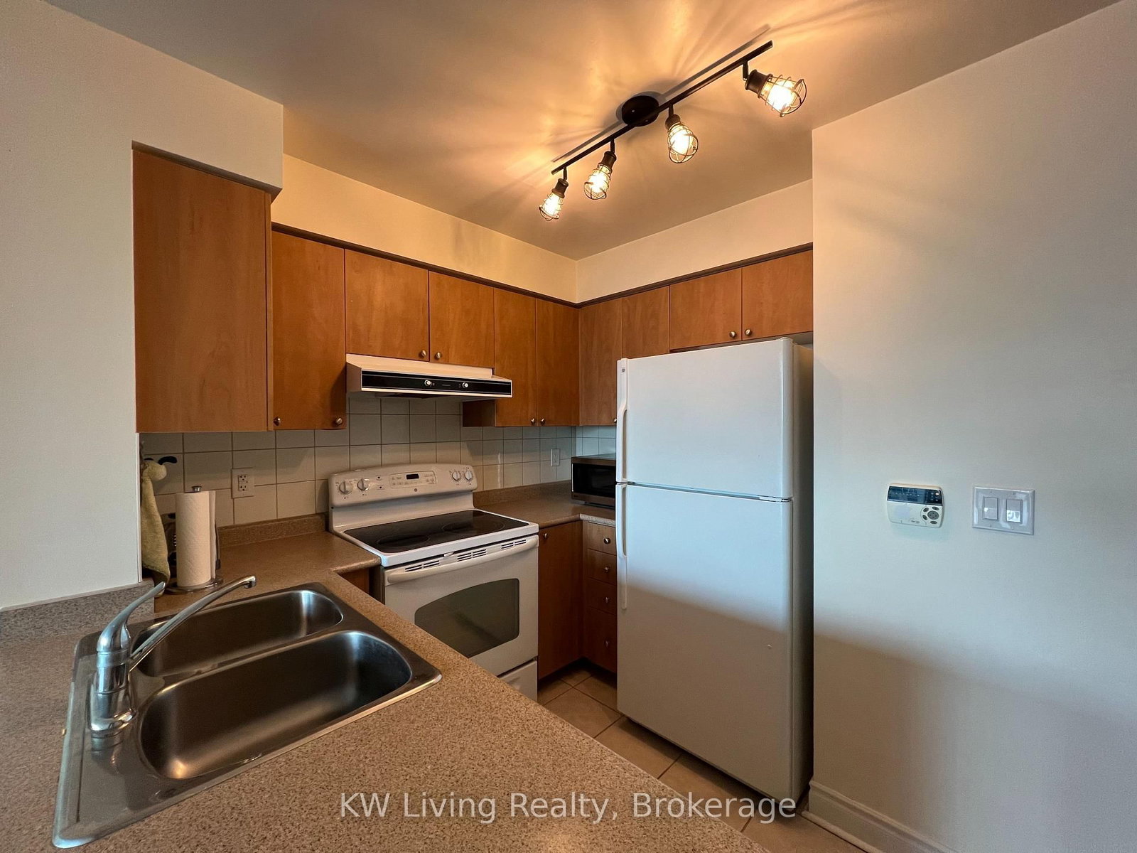 5508 Yonge Street, Unit 2203 - Photo 3