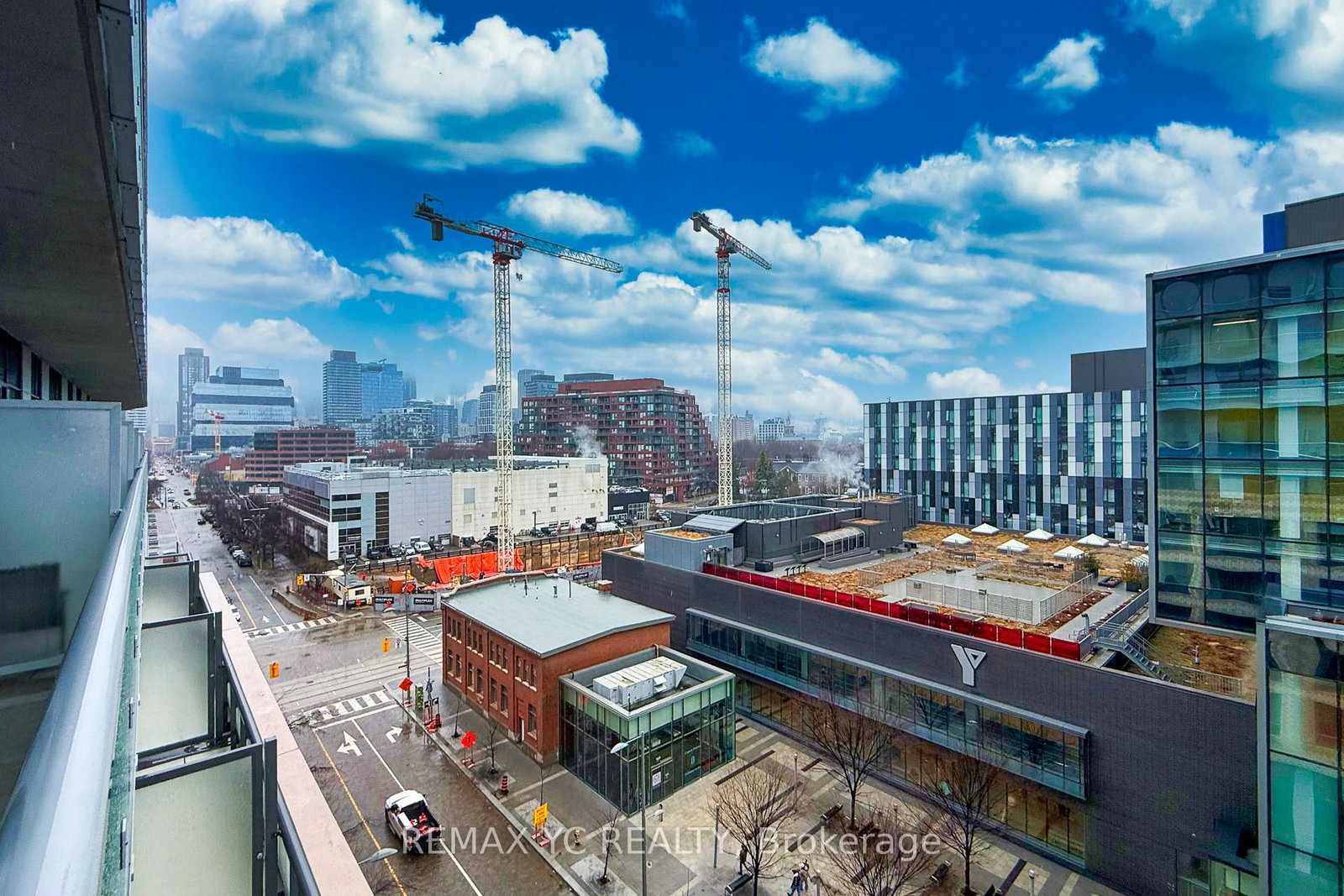 Condo for sale at 804-425 Front Street, Toronto, Ontario, M5A 0X2 - Waterfront Communities C8 - MLS: C12909890