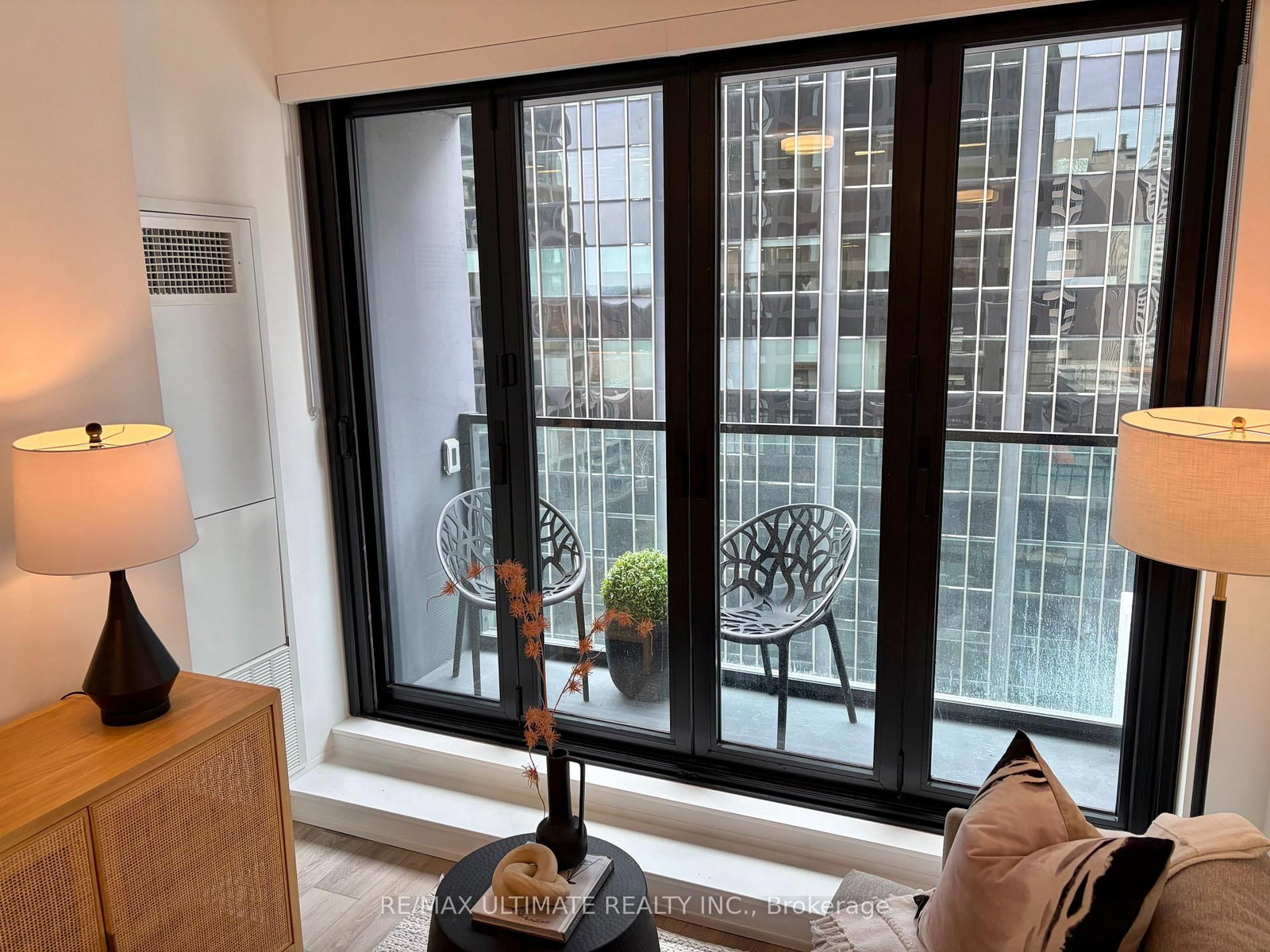 Condo for sale at 1008-20 Soudan Avenue, Toronto, Ontario, M4S 1V5 - Mount Pleasant West - MLS: C12910436