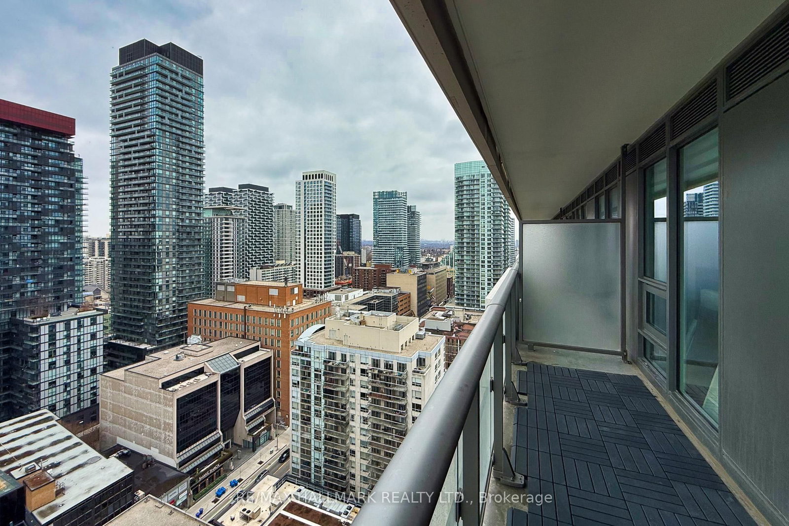 Condo for sale at 2211-2221 Yonge Street, Toronto, Ontario, M4S 0B8 - Mount Pleasant West - MLS: C12910754